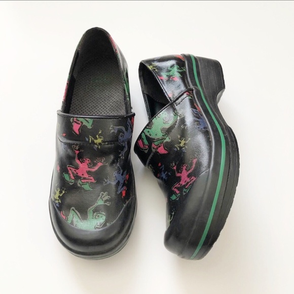 Dansko Shoes - Dansko Frog Print Wax Coated Clogs• size 37